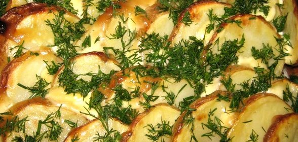 Картофель запеченный под майонезом