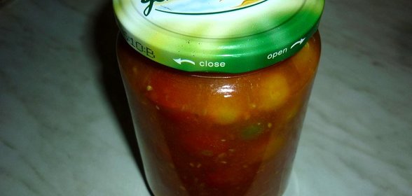 Помидоры черри в томатном соке