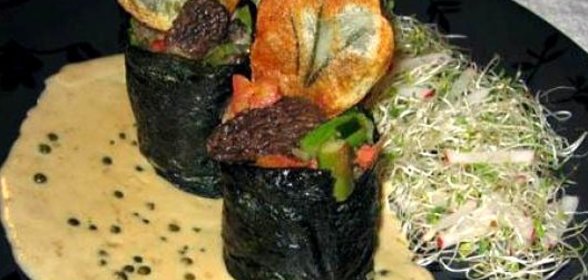 Нори с соусом