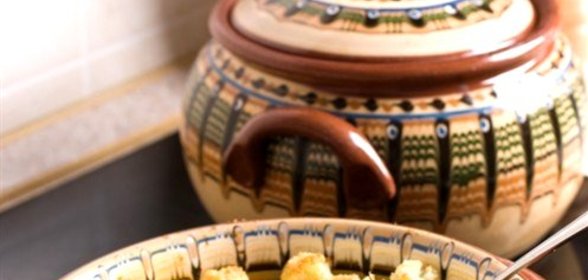 Цветная капуста и брокколи, запеченные под сливочным соусом