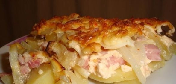 Картофельная запеканка с ветчиной