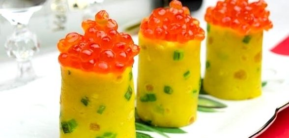 Блинчики с куркумой и зелёным луком