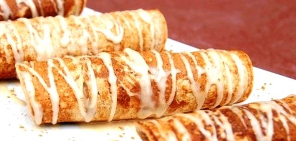 Блинчики с бананом и сгущенкой