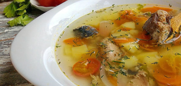 Суп из консервированной сардины, с помидорами