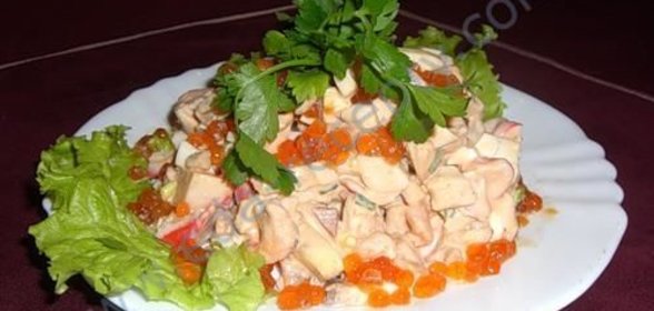 Салат красная икра креветки