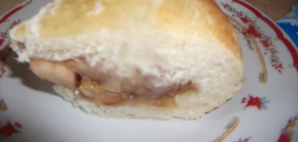 Яблочный пирог с корицей