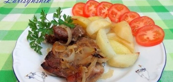 Свинина в маринаде с соусом Наршараб
