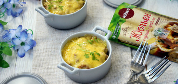 Жюльен с курицей и грибами