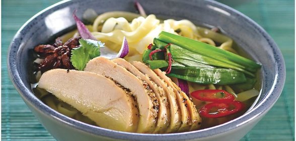 Фо га, вьетнамский суп с курицей