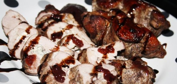 Конверты из утиных грудок с голубым сыром и малиновым конфитюром