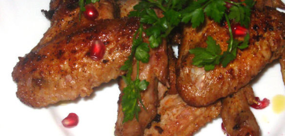 Пирог открытый с вареньем и миндалем