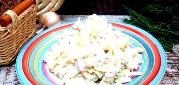 Салат с ананасом сыром и огурцом