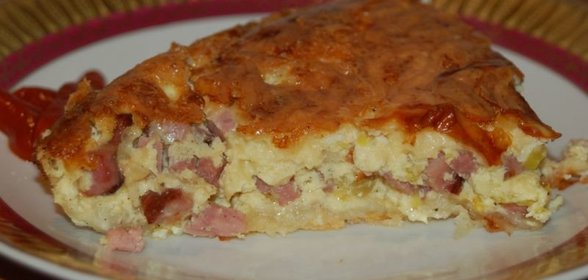 Тарта с ветчиной и луком пореем