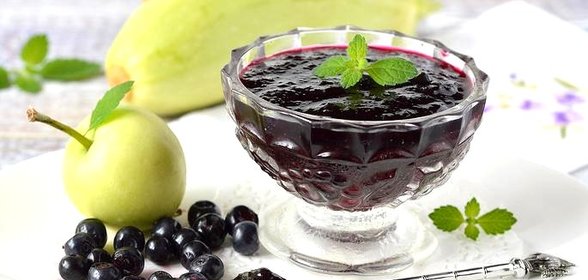 Джем из черники, яблок и кабачков