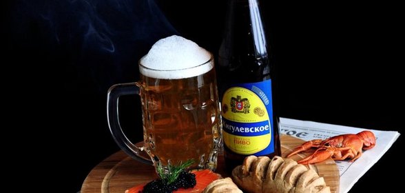 Солёная форель с ржано-пшеничным хлебом Любовь пивовара