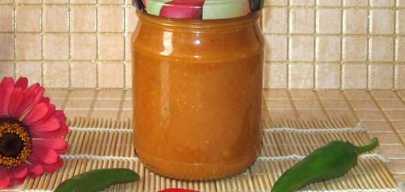 Острая кабачковая икра на зиму