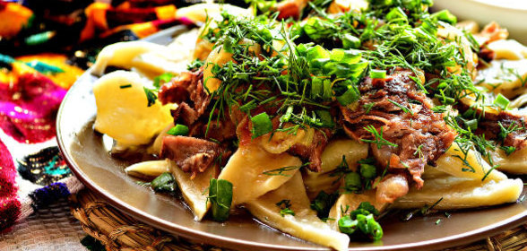 Отбивные из говядины с гарниром из свежих овощей