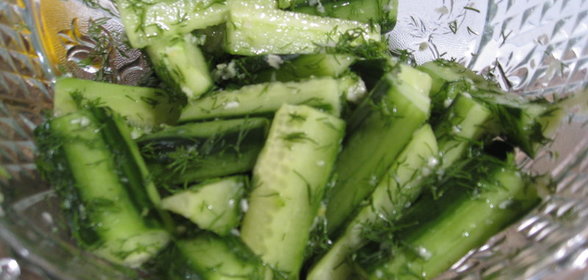 малосольные огурцы за 15 минут