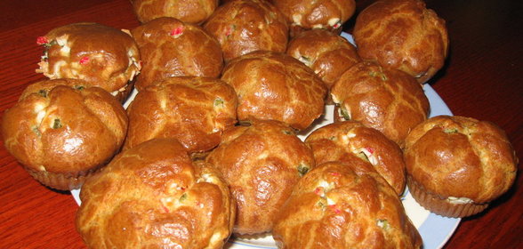 Кексы с крабовыми палочками