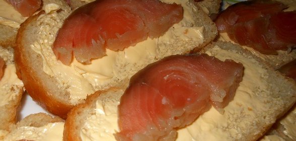 соленая красная рыба