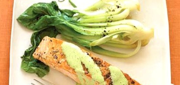 Лосось с китайской капустой и васаби