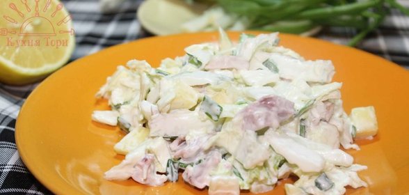 Шпинат с гренками