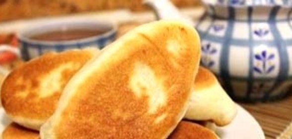 Пирожки жареные с повидлом