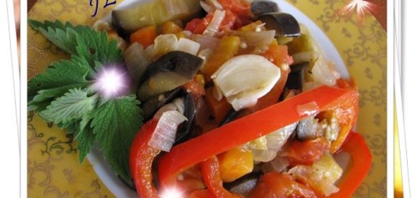 Баклажанчики с овощами