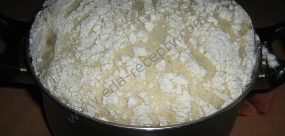 Дрожжевое тесто из сухих дрожжей