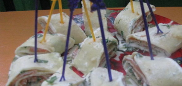 Маленькая шарлотка с абрикосами