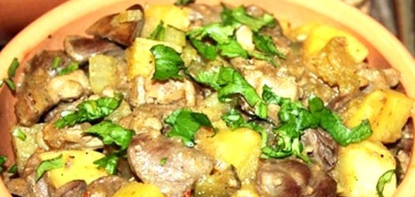 Жаркое из куриных потрохов