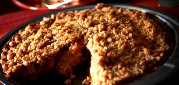 Слоеный пирог с яблоками и миндалем по‑нормандски