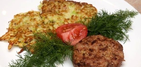 Котлеты из кабачков и фарша