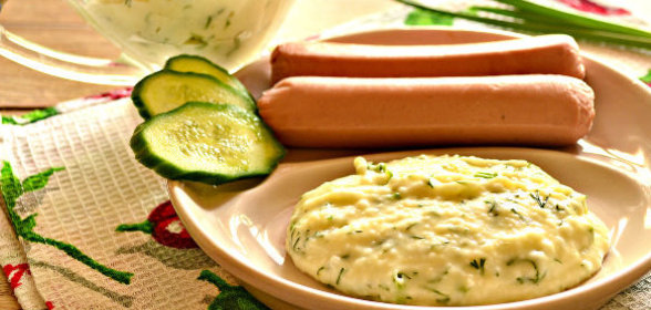 Сырный соус (из плавленого сыра и молока)