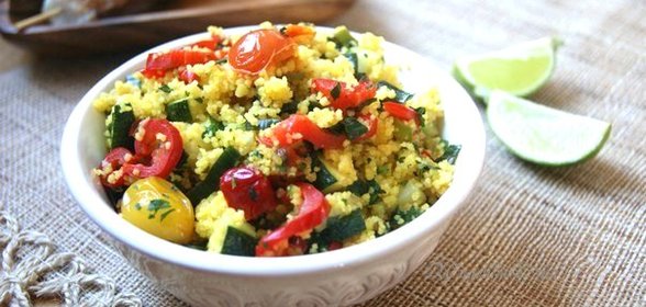 Кускус с овощами и зеленью