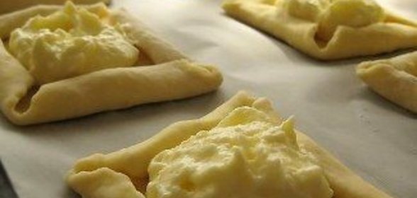 Творожное печенье с фруктами