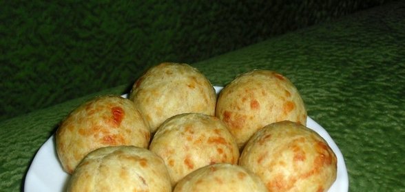 Сырные шарики в духовке