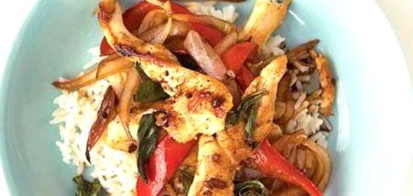 Жаркое из курицы с базиликом