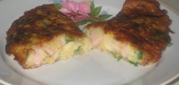 Кабачковые драники с ветчиной и сыром