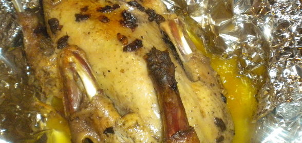 Утка в мадере со смородиновым вареньем