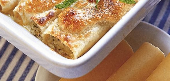 Каннеллони с сыром и зеленью