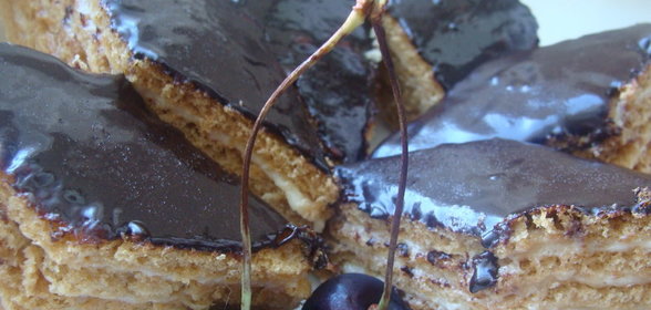 И повидло, и сок из вишни