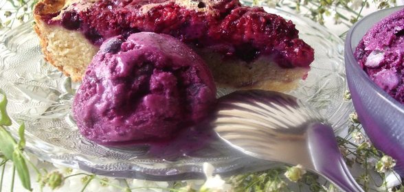 Мороженое «Сиреневый туман» для Леночки kakosha в день рождения. И именинный пирог!!!