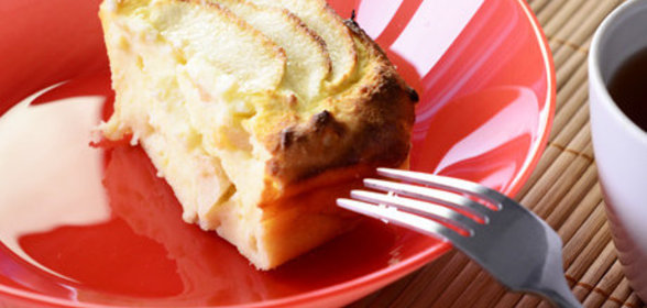 Творожная запеканка с яблоком