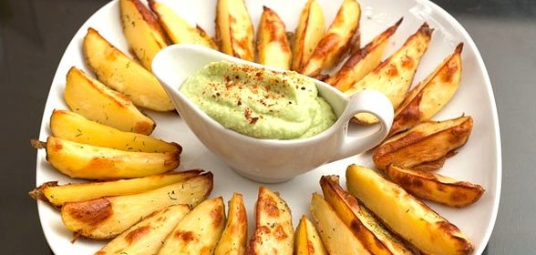 Печеный картофель в мультиварке