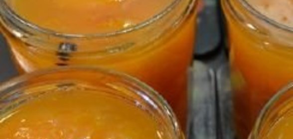 Абрикосовое варенье с душистым перцем