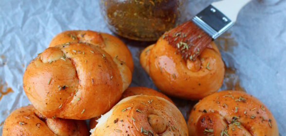 Постное дрожжевое тесто!!! И ароматные булочки!