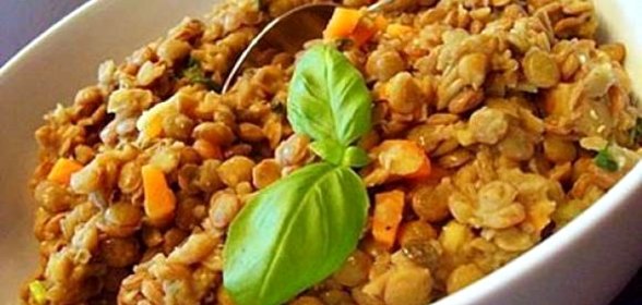 Чечевица с курицей в мультиварке