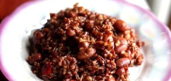 Плов из красного риса